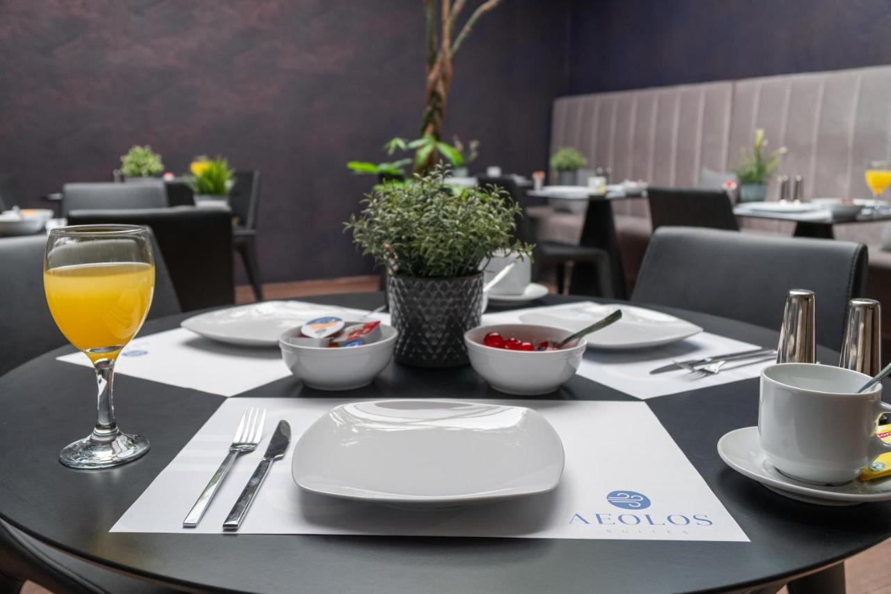 Aeolos Luxury Suites Atene Esterno foto
