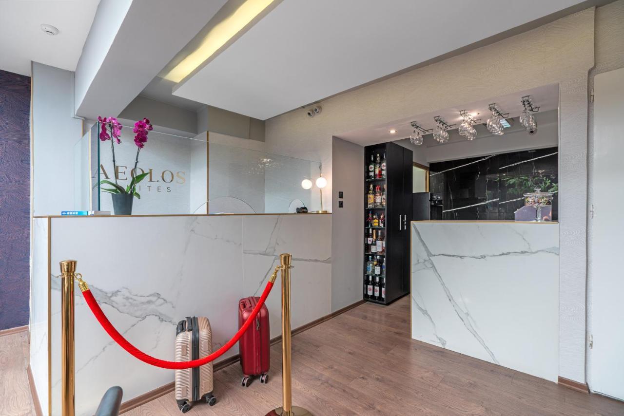 Aeolos Luxury Suites Atene Esterno foto