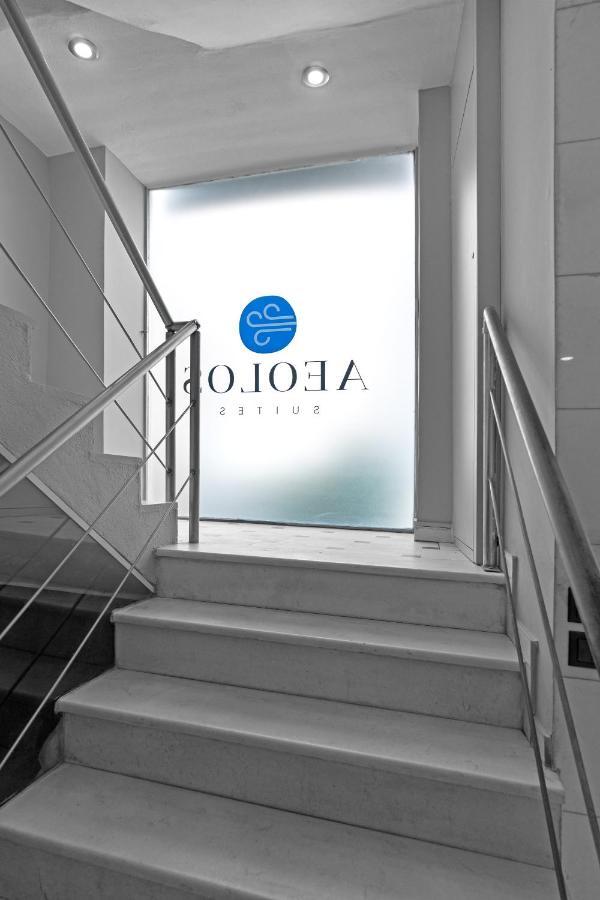 Aeolos Luxury Suites Atene Esterno foto